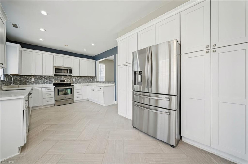 Photo 17 of 45 residential for sale in Chesapeake virginia Photo 17 of 45 residential for sale in Chesapeake virginia