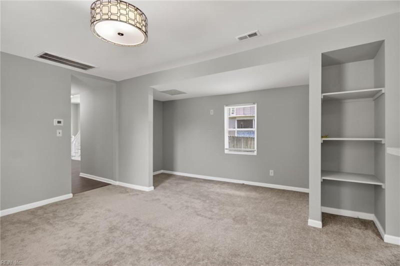 Photo 14 of 32 residential for sale in Franklin virginia