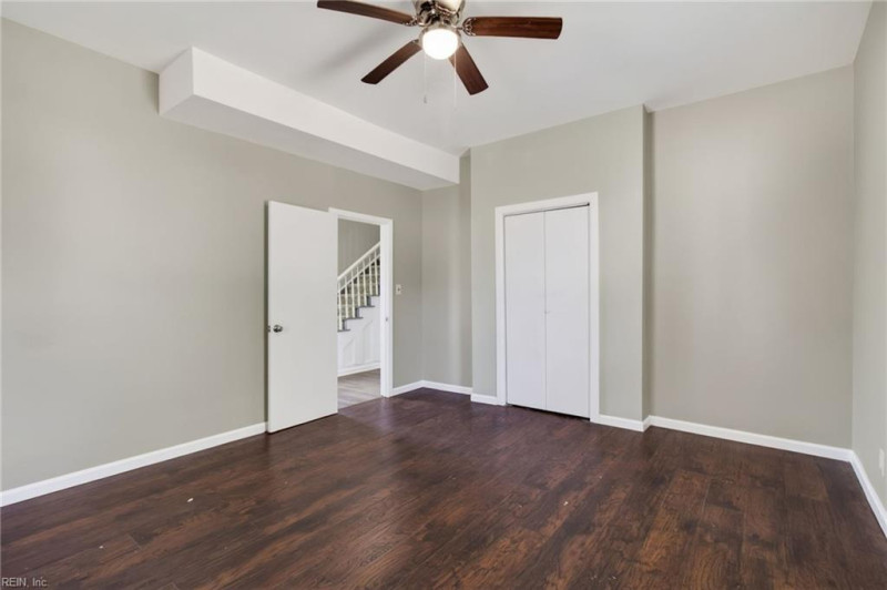 Photo 7 of 32 residential for sale in Franklin virginia