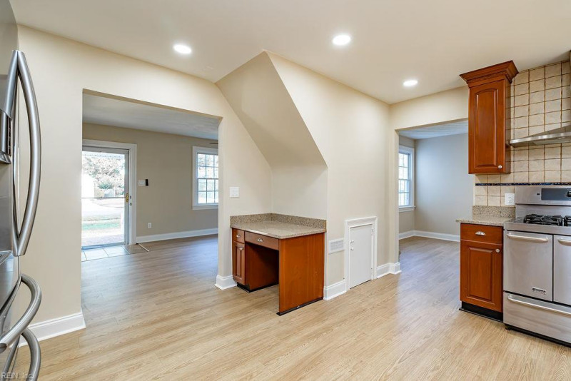 Photo 19 of 50 residential for sale in Norfolk virginia Photo 19 of 50 residential for sale in Norfolk virginia
