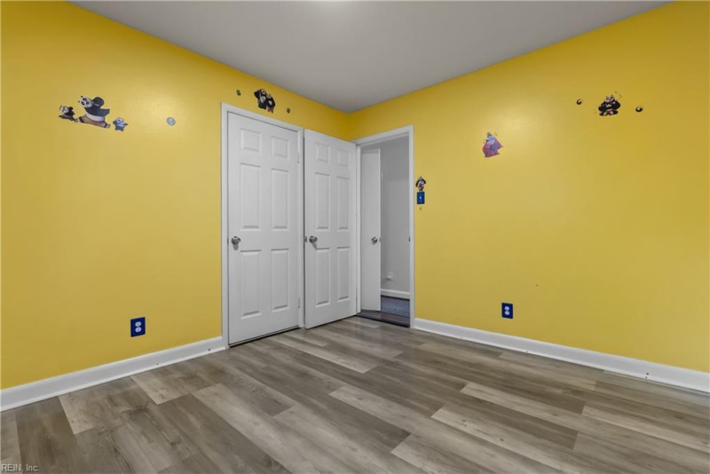 Photo 29 of 45 residential for sale in Chesapeake virginia