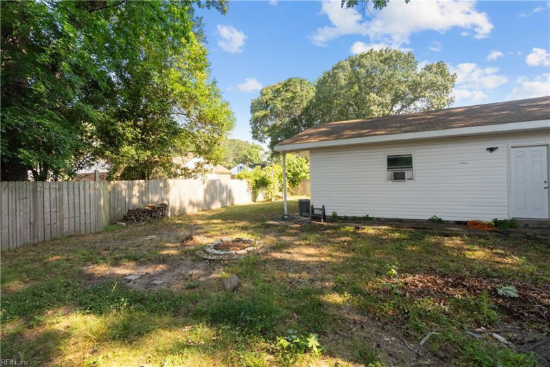 Photo 37 of 45 residential for sale in Chesapeake virginia