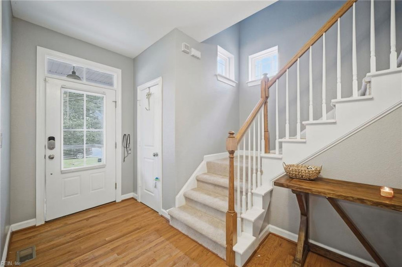 Photo 5 of 48 residential for sale in Chesapeake virginia Photo 5 of 48 residential for sale in Chesapeake virginia