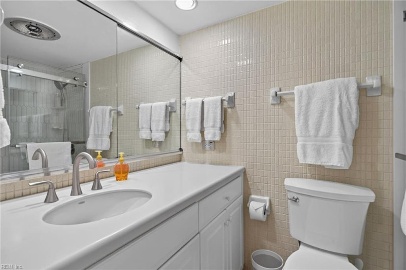 Photo 33 of 50 residential for sale in Norfolk virginia Photo 33 of 50 residential for sale in Norfolk virginia