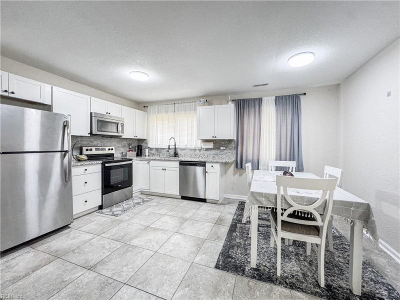 Photo 10 of 28 residential for sale in Virginia Beach virginia Photo 10 of 28 residential for sale in Virginia Beach virginia