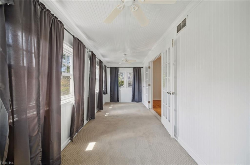 Photo 12 of 40 residential for sale in Norfolk virginia