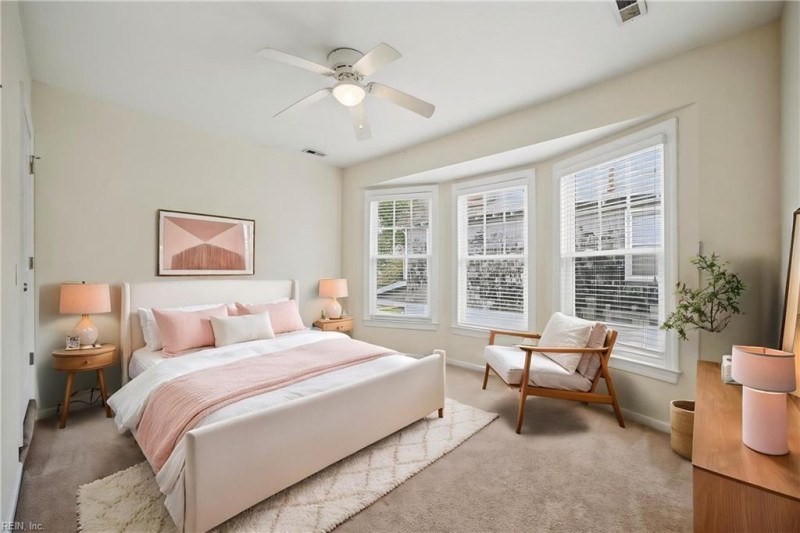 Photo 13 of 40 residential for sale in Norfolk virginia