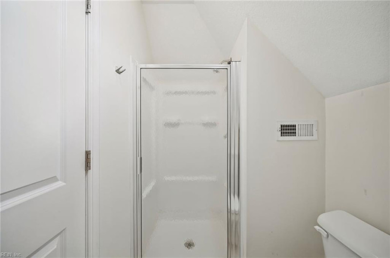 Photo 22 of 40 residential for sale in Norfolk virginia