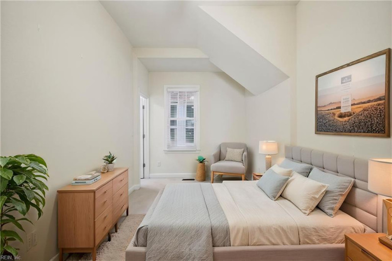 Photo 23 of 40 residential for sale in Norfolk virginia