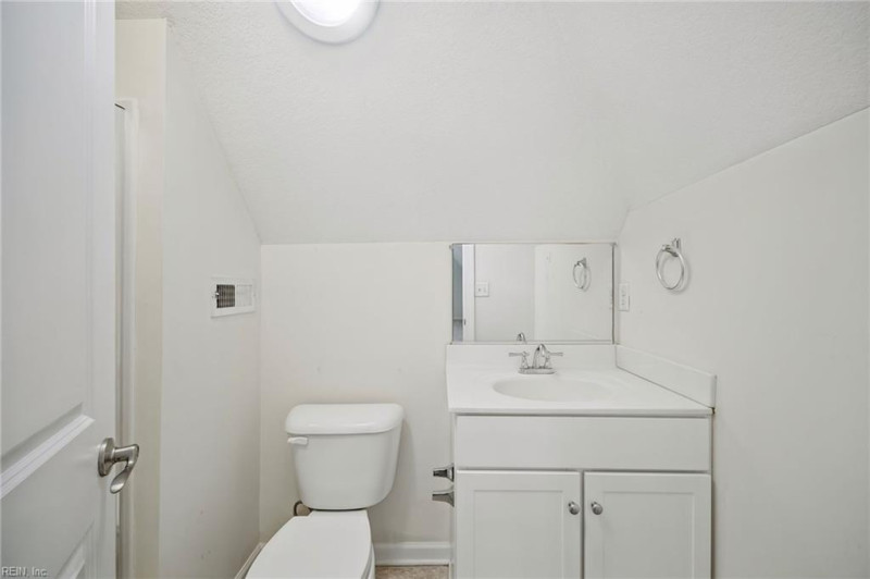 Photo 29 of 40 residential for sale in Norfolk virginia