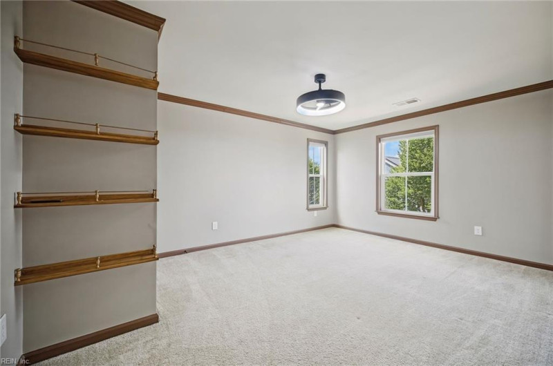 Photo 24 of 47 residential for sale in Chesapeake virginia