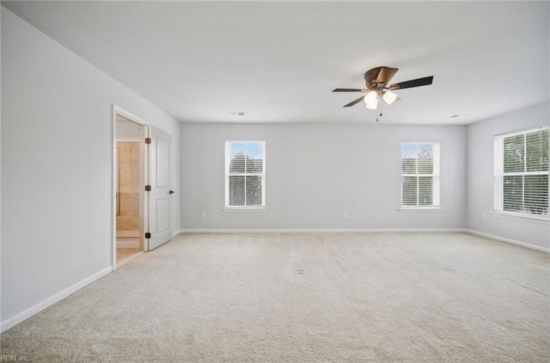 Photo 26 of 47 residential for sale in Chesapeake virginia