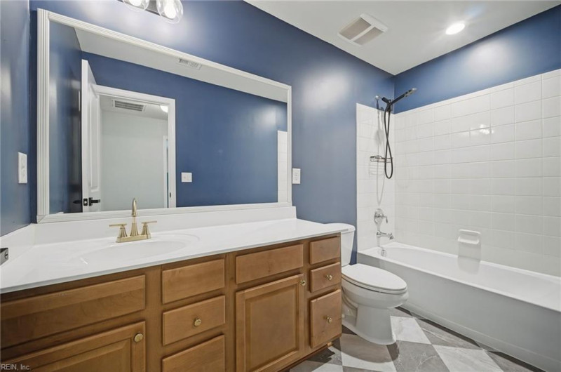 Photo 30 of 47 residential for sale in Chesapeake virginia