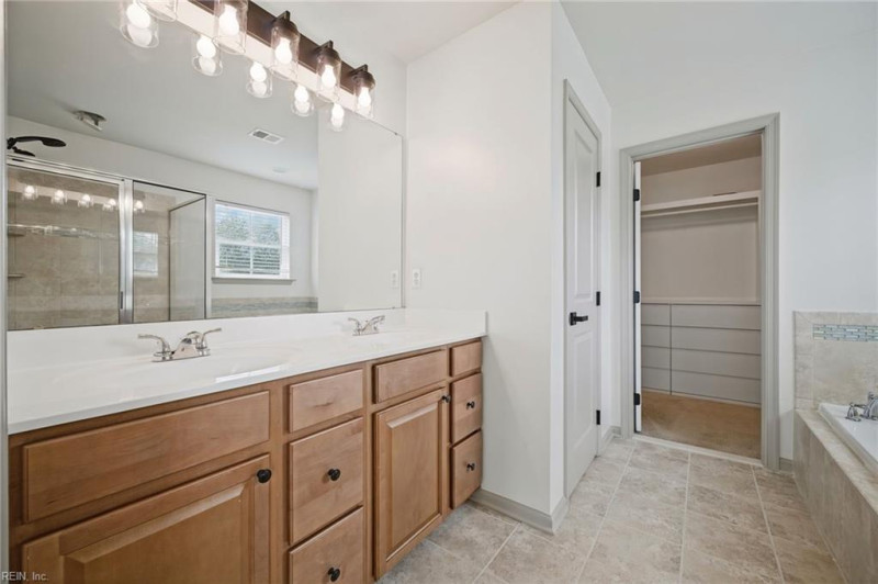 Photo 34 of 47 residential for sale in Chesapeake virginia
