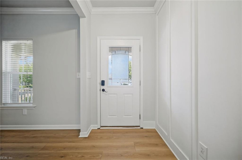 Photo 4 of 47 residential for sale in Chesapeake virginia