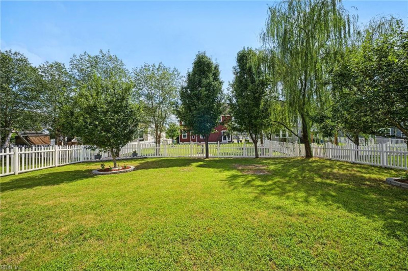 Photo 42 of 47 residential for sale in Chesapeake virginia