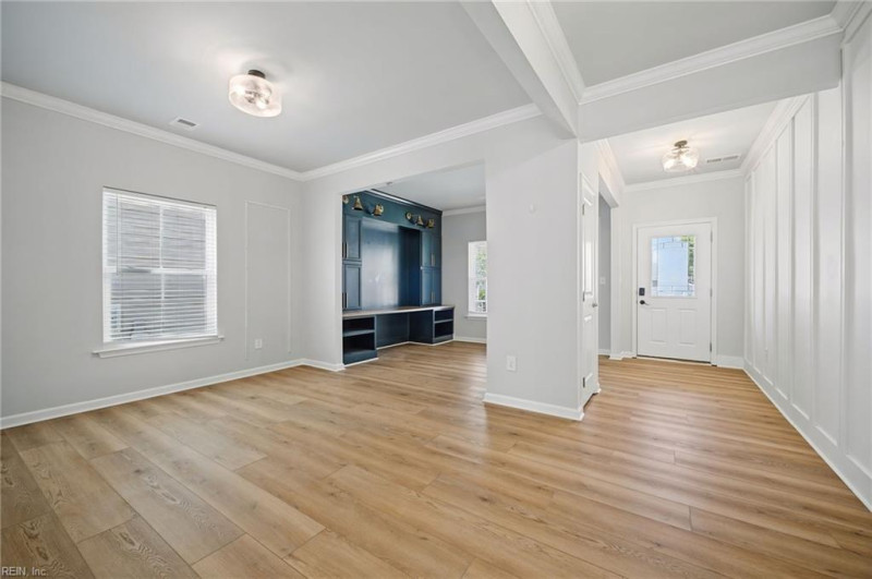 Photo 9 of 47 residential for sale in Chesapeake virginia