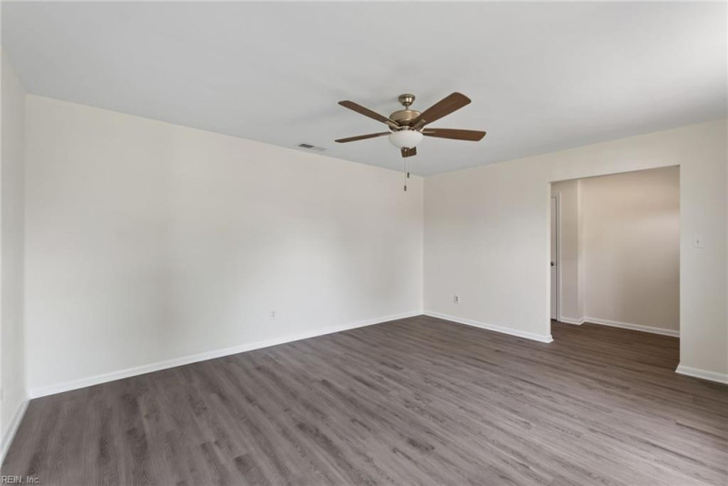 Photo 20 of 37 residential for sale in Virginia Beach virginia