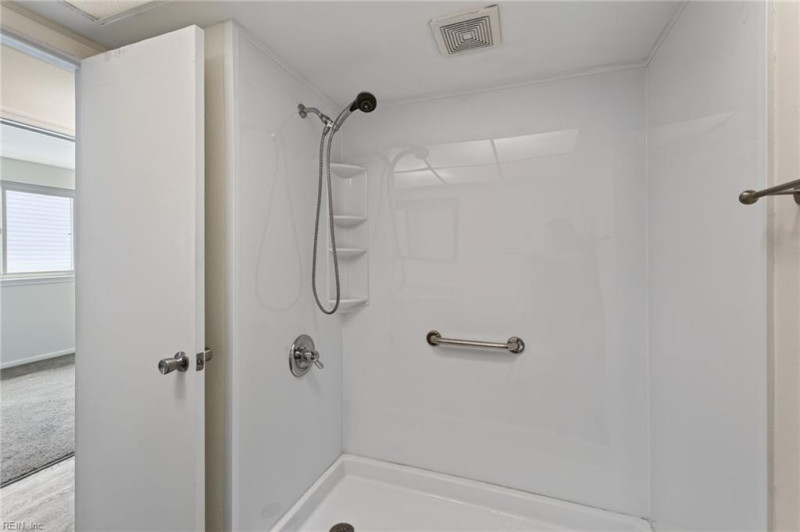 Photo 22 of 37 residential for sale in Virginia Beach virginia