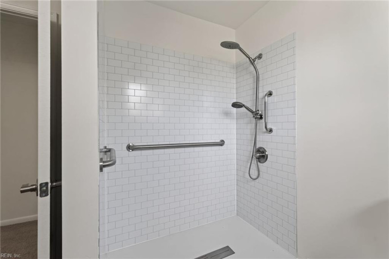 Photo 32 of 37 residential for sale in Virginia Beach virginia
