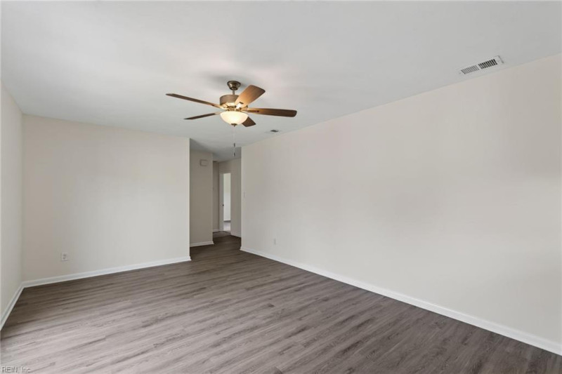 Photo 33 of 37 residential for sale in Virginia Beach virginia