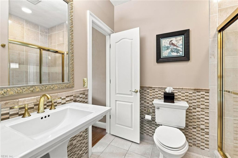 Photo 7 of 50 residential for sale in Virginia Beach virginia Photo 7 of 50 residential for sale in Virginia Beach virginia