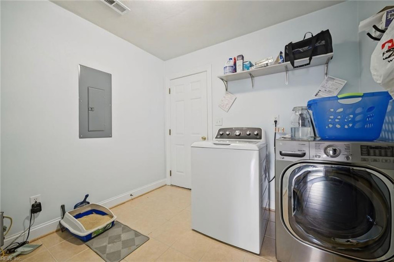 Photo 37 of 49 residential for sale in Norfolk virginia Photo 37 of 49 residential for sale in Norfolk virginia