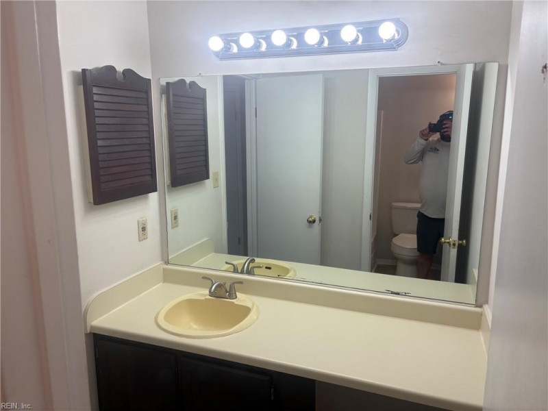 Photo 20 of 29 residential for sale in Virginia Beach virginia