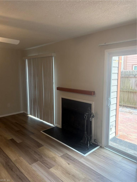 Photo 6 of 29 residential for sale in Virginia Beach virginia