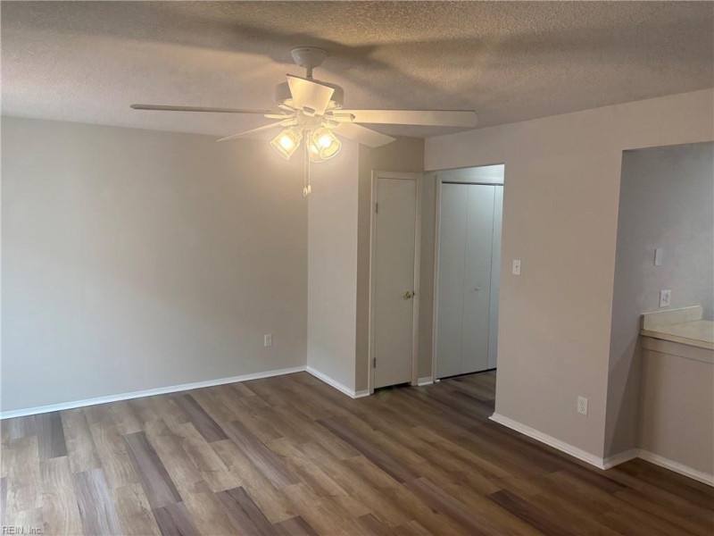 Photo 8 of 29 residential for sale in Virginia Beach virginia