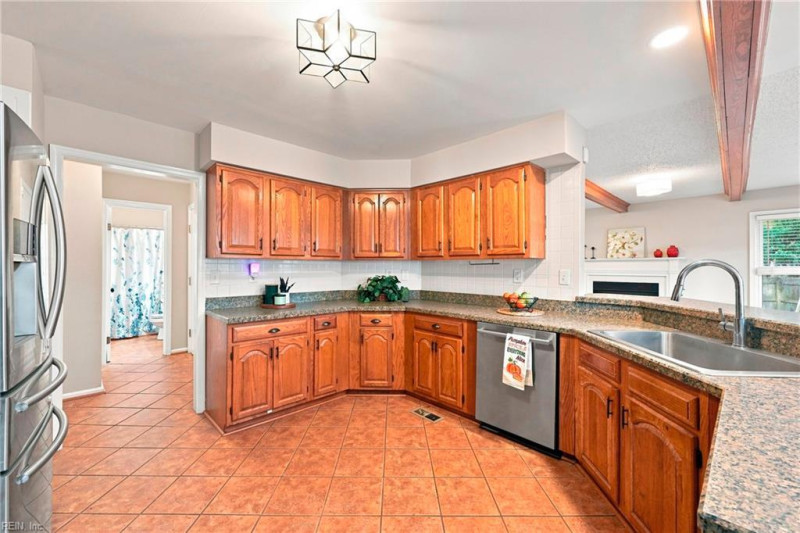 Photo 13 of 50 residential for sale in Virginia Beach virginia Photo 13 of 50 residential for sale in Virginia Beach virginia