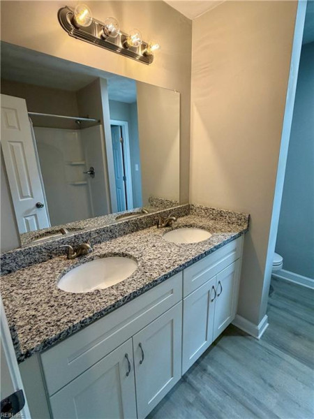 Photo 18 of 27 residential for sale in Norfolk virginia