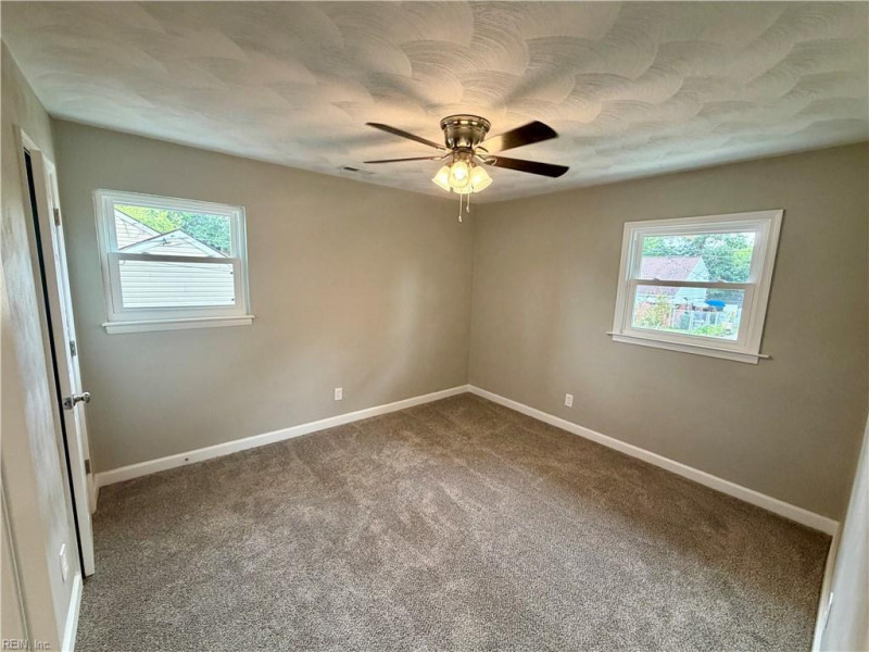 Photo 22 of 27 residential for sale in Norfolk virginia
