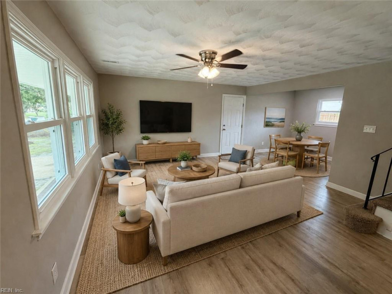 Photo 3 of 27 residential for sale in Norfolk virginia