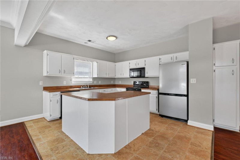 Photo 7 of 40 residential for sale in Norfolk virginia Photo 7 of 40 residential for sale in Norfolk virginia