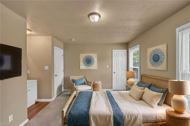 Photo 10 of 12 residential for sale in Portsmouth virginia