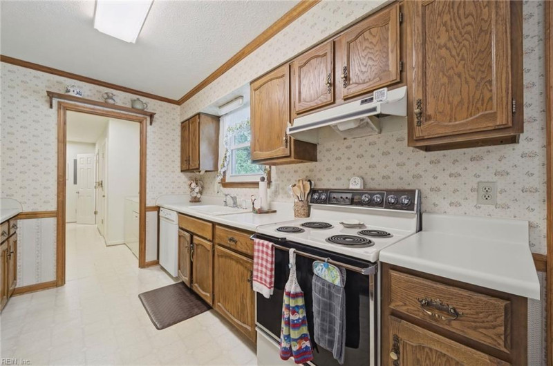 Photo 16 of 46 residential for sale in Hampton virginia Photo 16 of 46 residential for sale in Hampton virginia