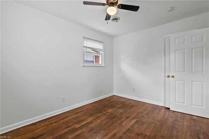 Photo 25 of 29 residential for sale in Hampton virginia