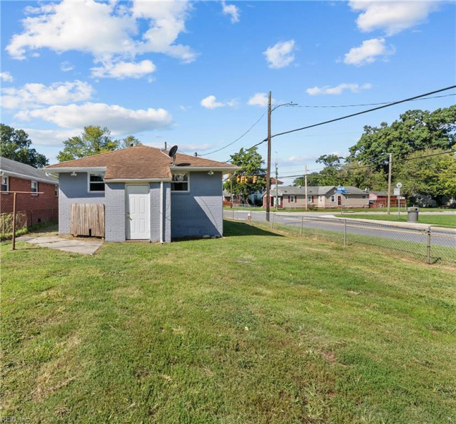 Photo 27 of 29 residential for sale in Hampton virginia