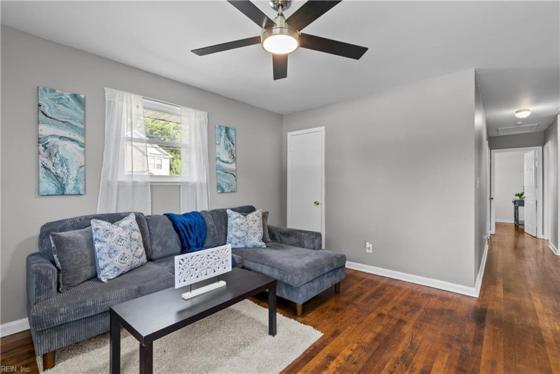 Photo 5 of 29 residential for sale in Hampton virginia