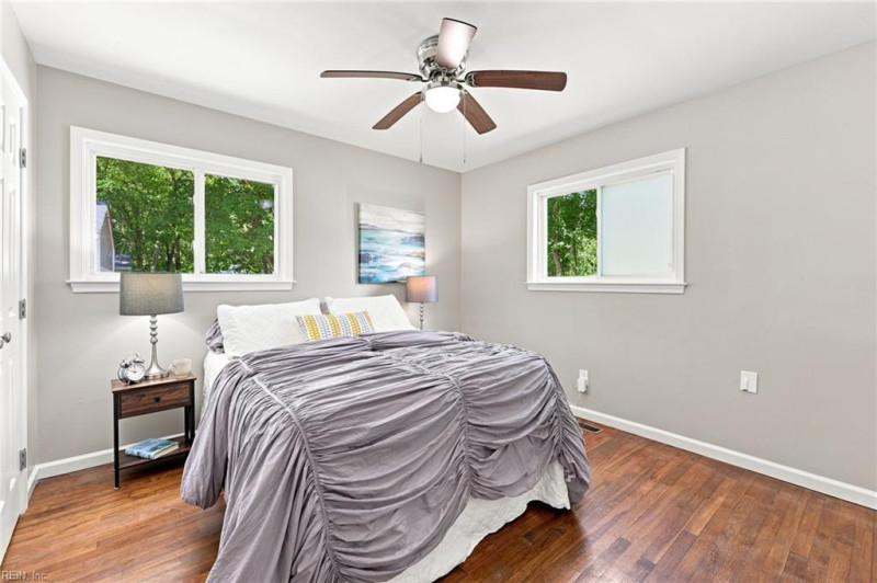 Photo 25 of 31 residential for sale in Hampton virginia