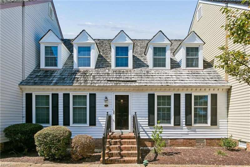 Photo 1 of 41 residential for sale in Hampton virginia