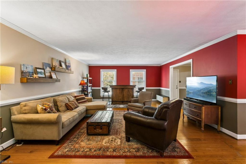 Photo 11 of 41 residential for sale in Hampton virginia