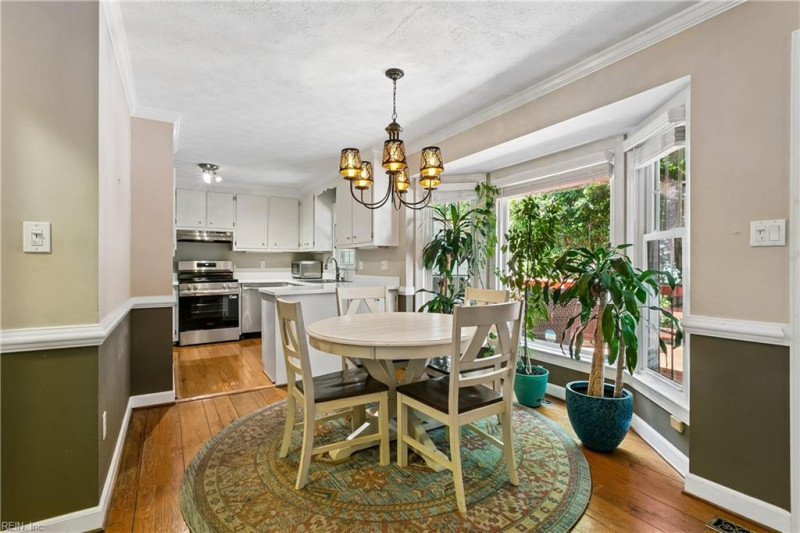 Photo 13 of 41 residential for sale in Hampton virginia