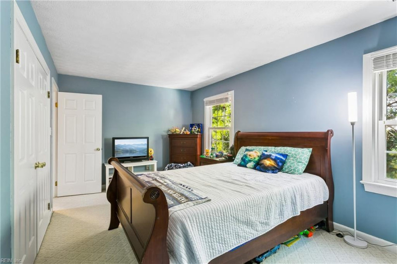 Photo 25 of 41 residential for sale in Hampton virginia