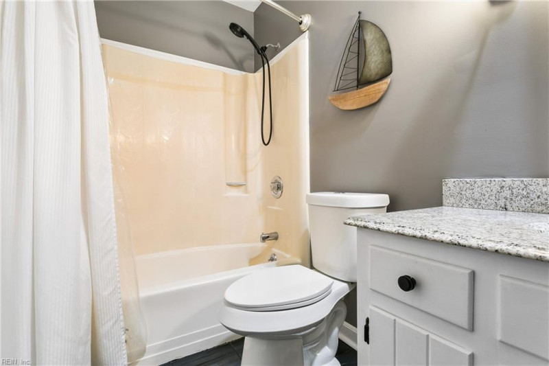 Photo 31 of 41 residential for sale in Hampton virginia