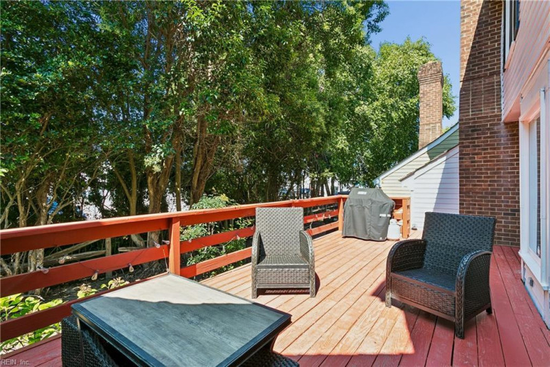 Photo 33 of 41 residential for sale in Hampton virginia