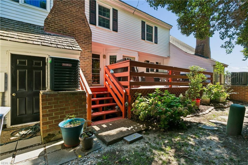 Photo 35 of 41 residential for sale in Hampton virginia