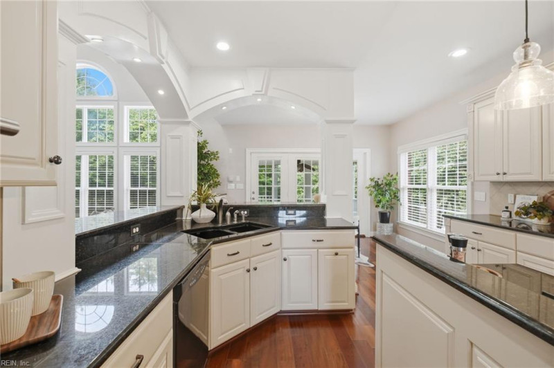 Photo 10 of 50 residential for sale in Suffolk virginia Photo 10 of 50 residential for sale in Suffolk virginia