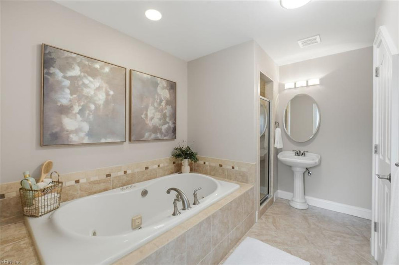 Photo 33 of 50 residential for sale in Suffolk virginia Photo 33 of 50 residential for sale in Suffolk virginia